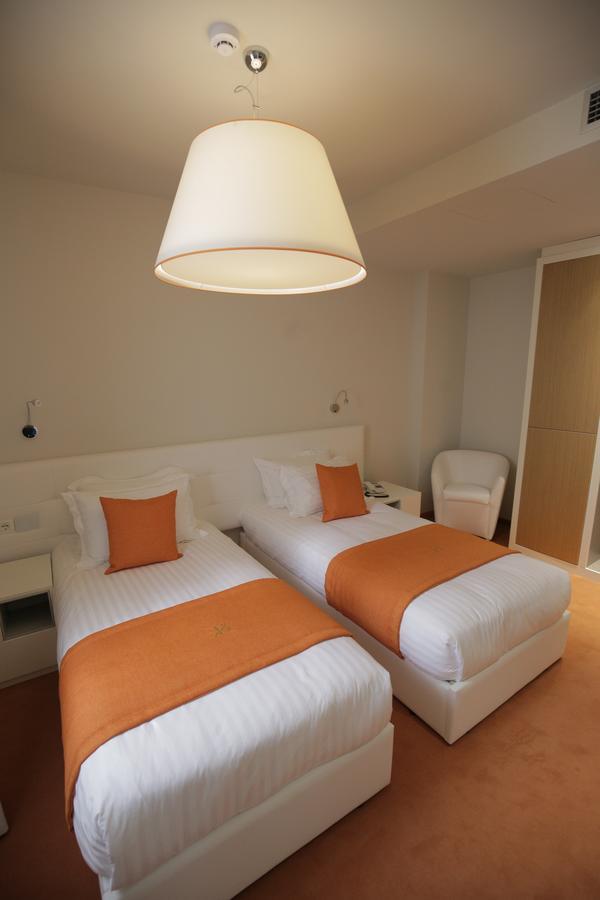 Hotel Bulqiza Bulqize Exteriör bild